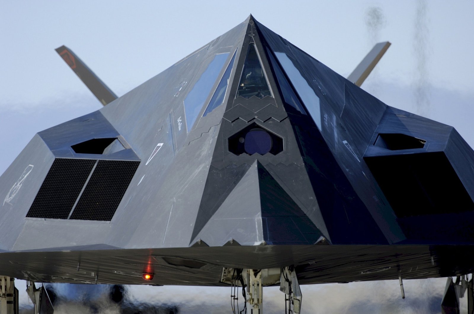 10 Amazing F 117 Nighthawk Facts Everything Aviates