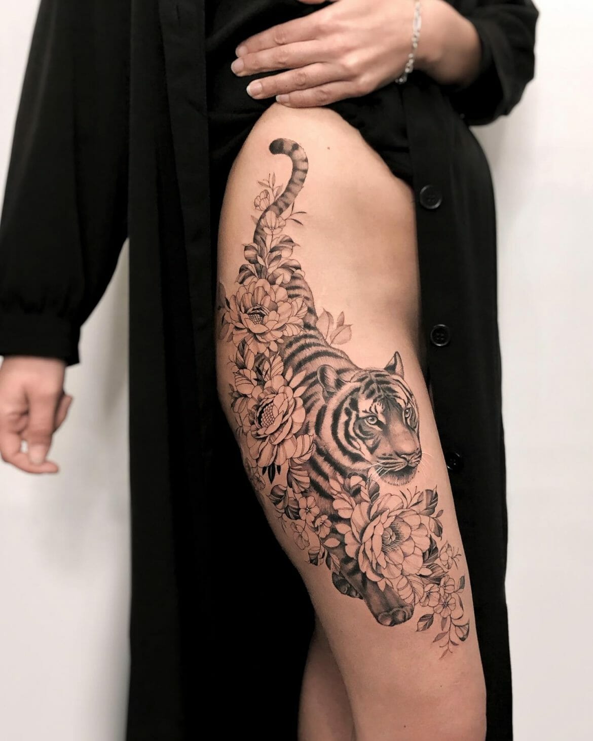 101 Best Tiger Flower Tattoo Ideas That Will Blow Your Mind