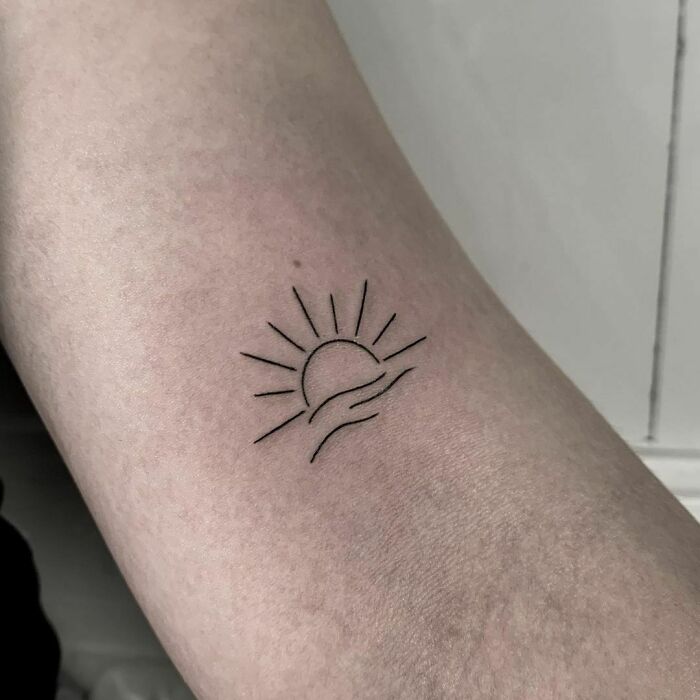 121 Minimalist Tattoo Ideas For First Timers Bored Panda