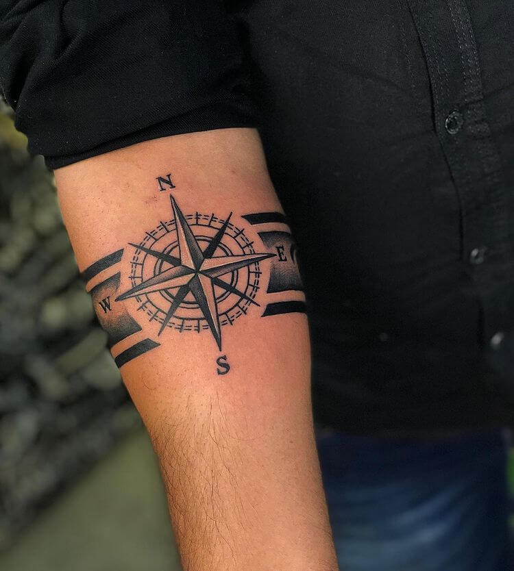 20 Compass Tattoo Ideas For Women Mom Amp 39 S Got The Stuff