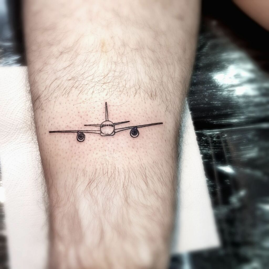 25 Coolest Minimalist Tattoo Ideas That Will Inspire You