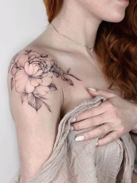 28 Eye Catching Shoulder Tattoos For Women In 2024