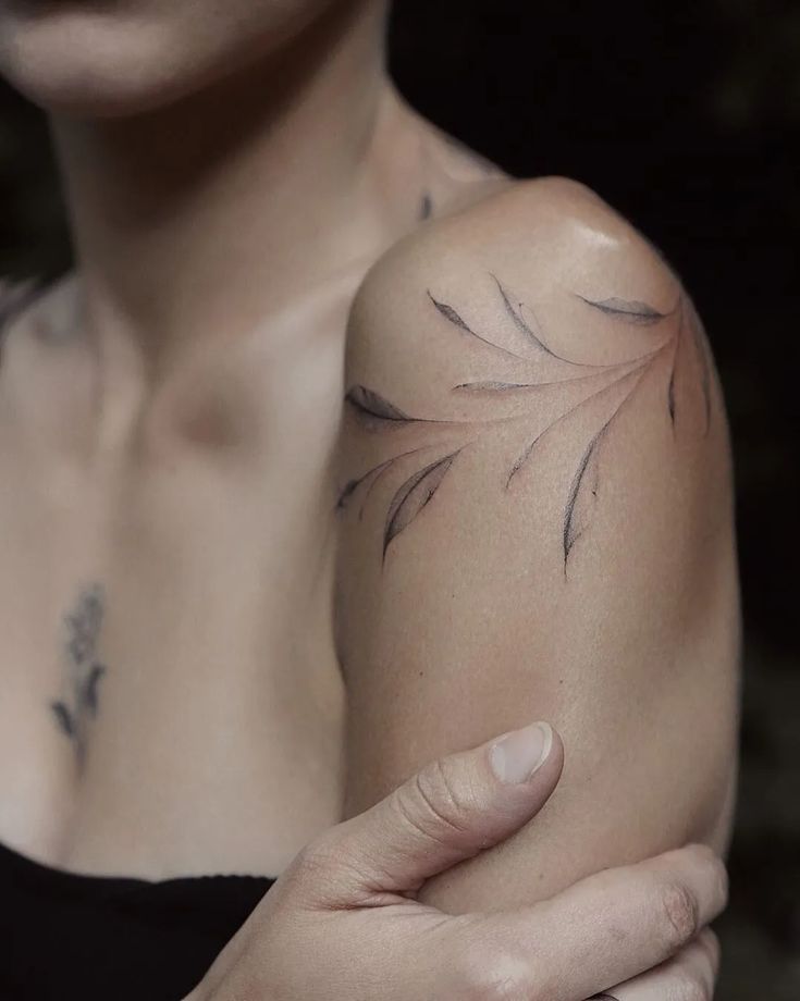 33 Stunning Flower Tattoos That Radiate Beauty And Softness