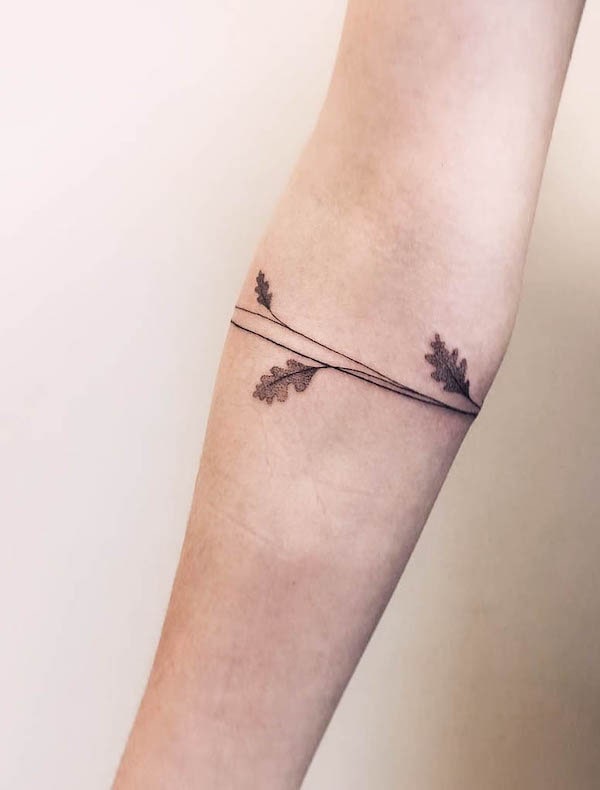 37 Stunning Armband Tattoos For Women Our Mindful Life In 2023