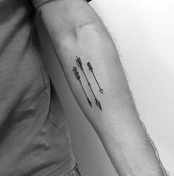 47 Awesome Arrow Tattoo Ideas