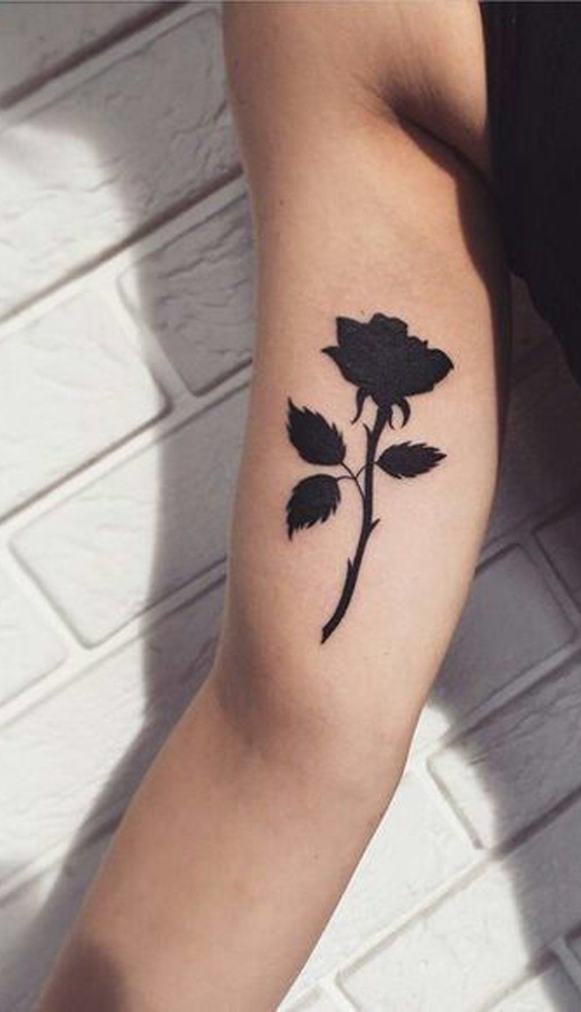 55 Beautiful Black Rose Tattoo Designs 2024