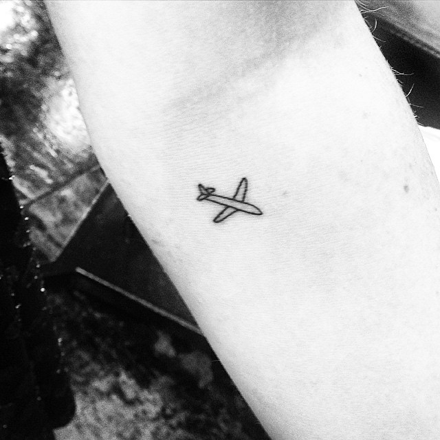 Airplane Arrow Small Line Tattoo Google Search Tiny Tattoos For Women Simple Tattoo Designs