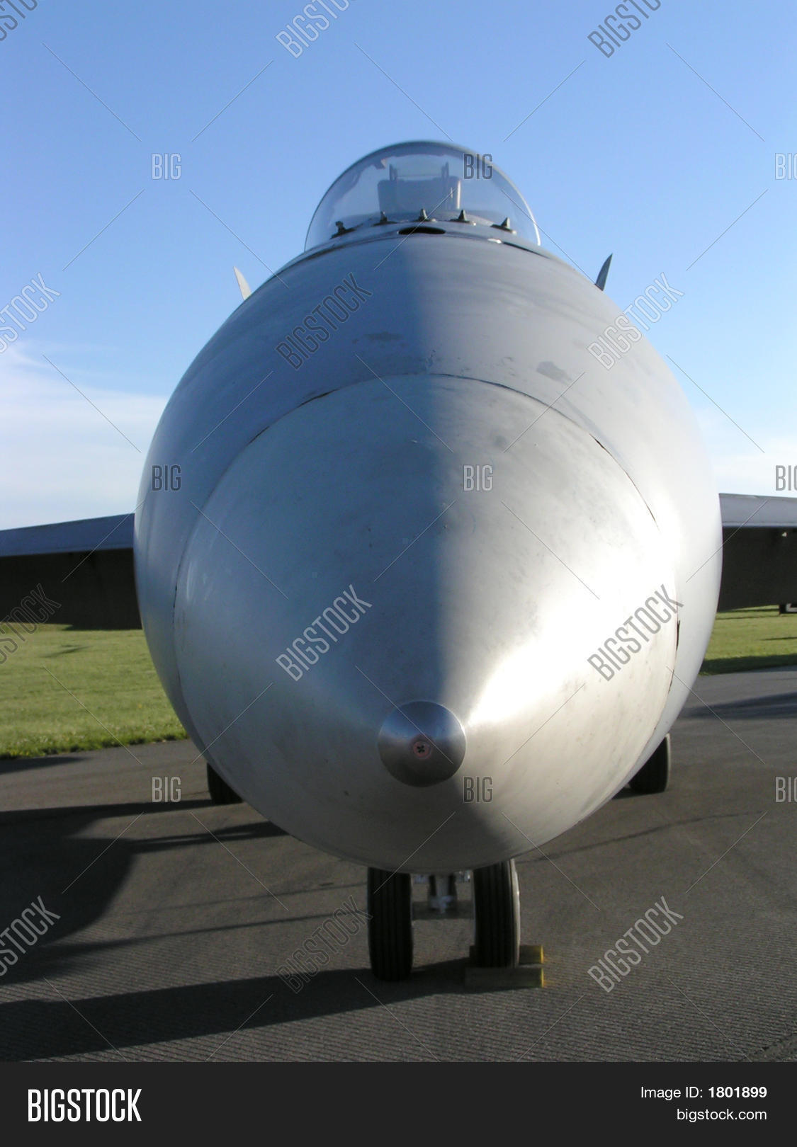 Close Up Photo Of Jet Fighter Nose Free Stock Photo