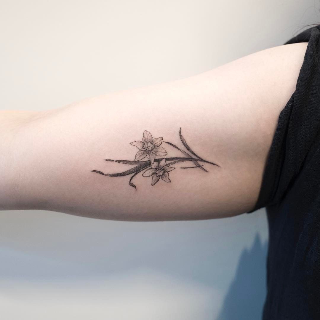 Daffodil Tattoo With Name