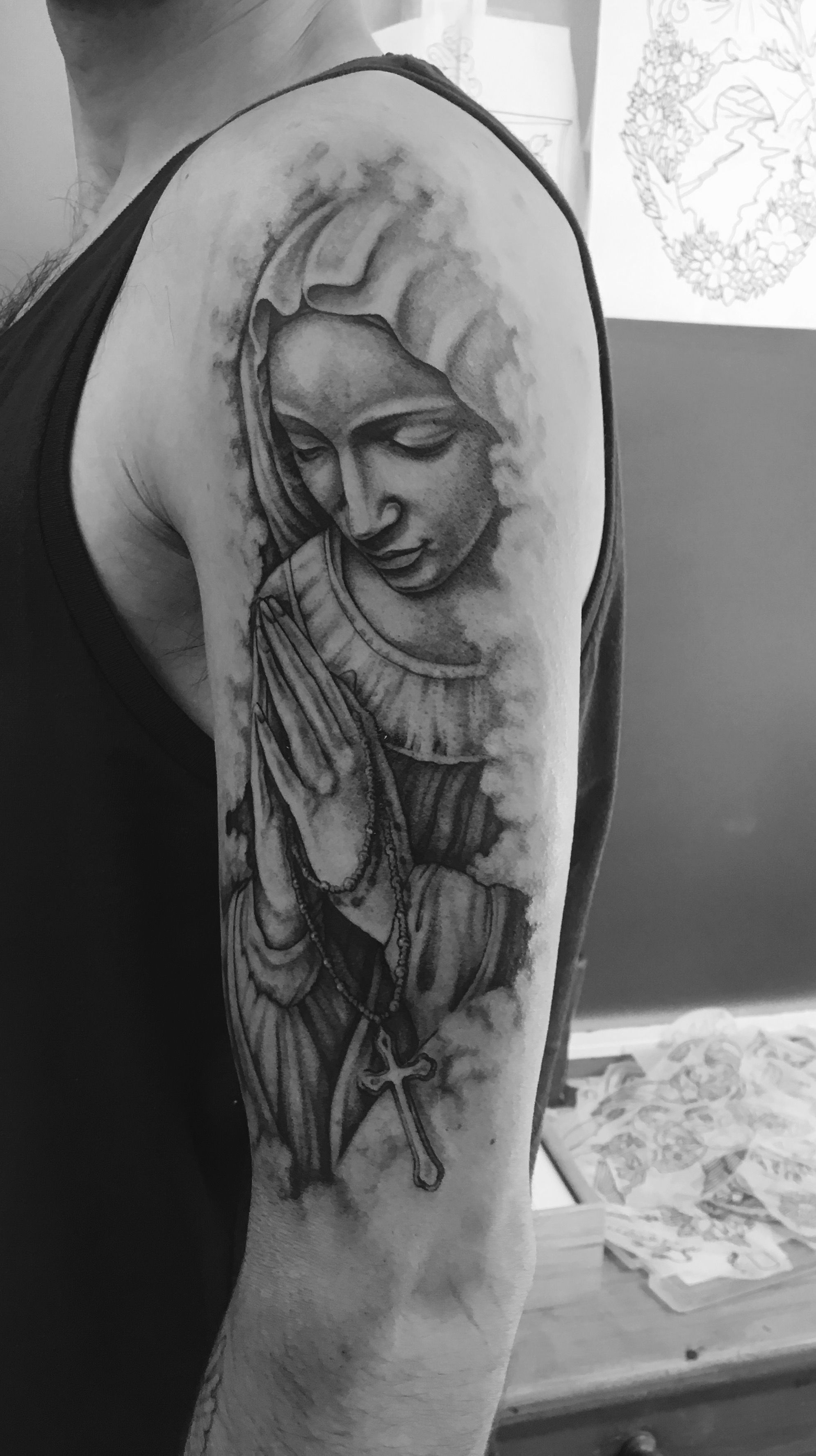 Details 70 Virgin Mary Praying Tattoo Best In Cdgdbentre