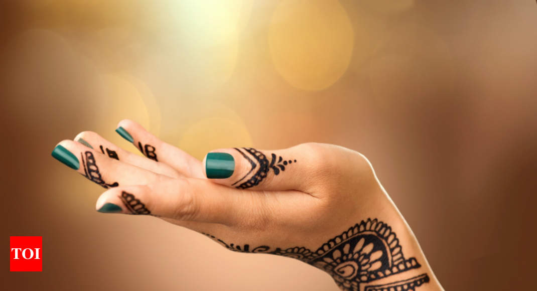 Discover More Than 75 Sp Name Mehndi Design Super Hot Seven Edu Vn