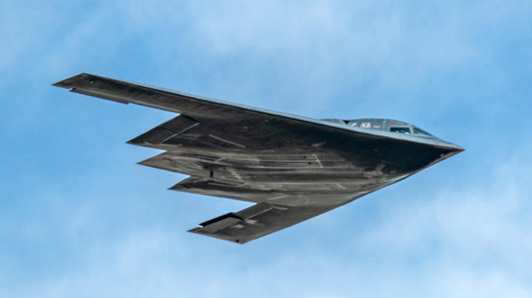 Here S Why The B2 Bomber Cost More Than Any Plane Ever Built