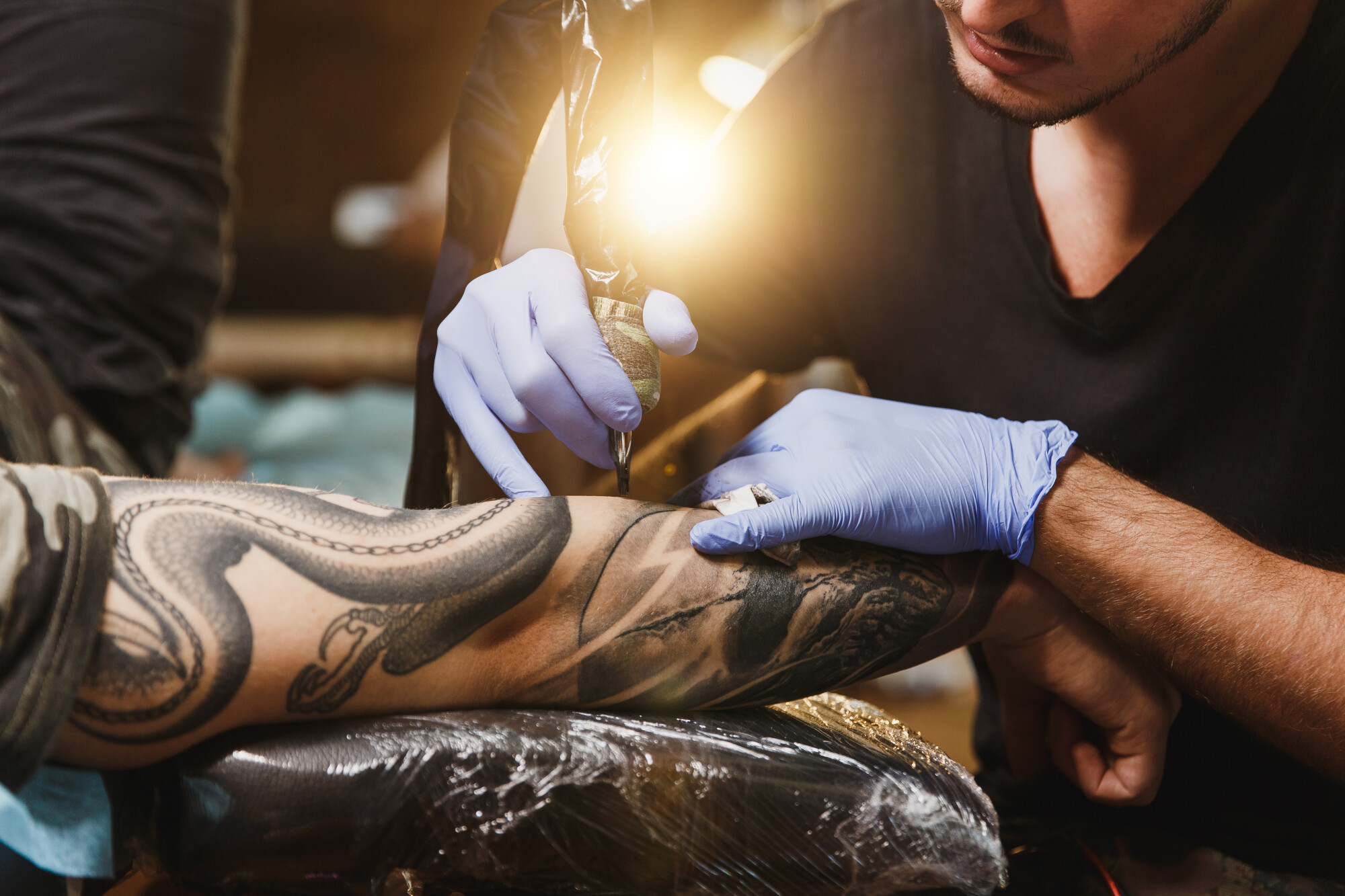 How To Become A Tattoo Artist Everything To Know To Become Tatoo Artist