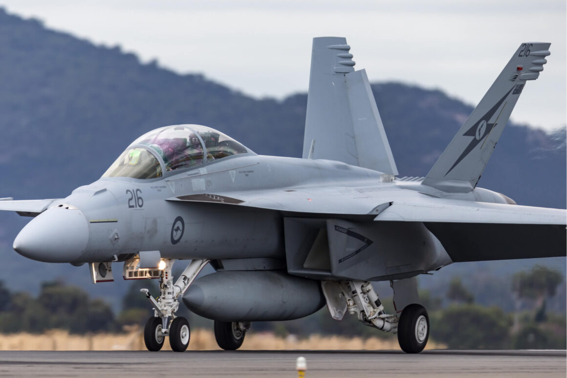 Mind Blowing Facts About Us Navy F A 18 Super Hornet Fighter Jet