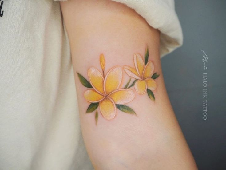 5 Stunning Plumeria Flower Tattoo Designs for Inspiration