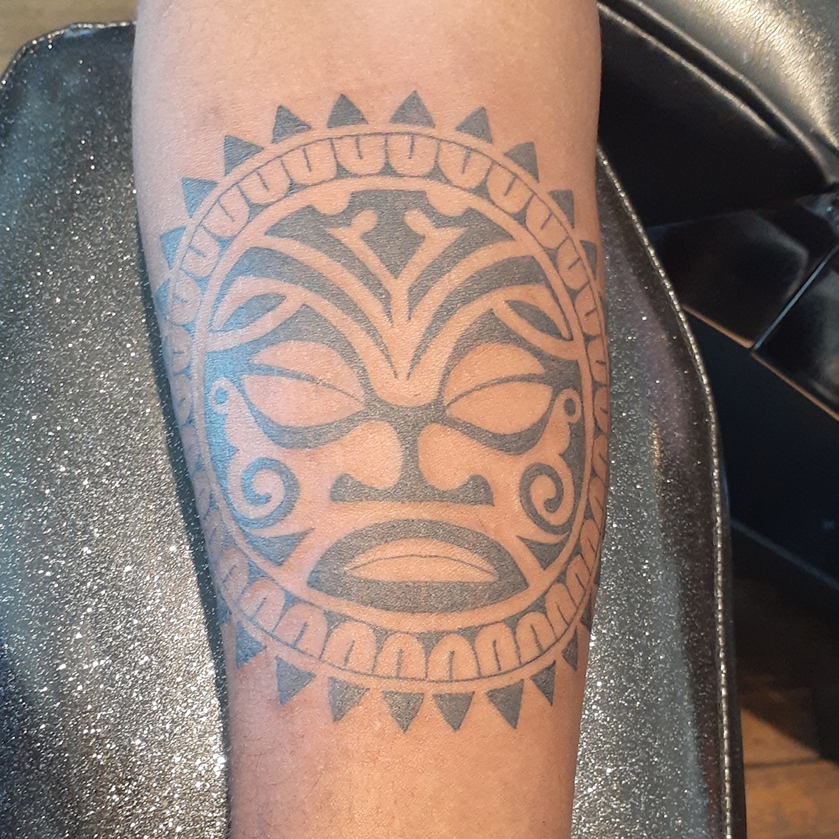 Polynesian Sun Tattoo Sun Tattoo Maori Tattoo Designs Tattoos