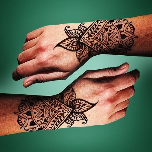 10 Stunning Real Henna Tattoo Designs for You