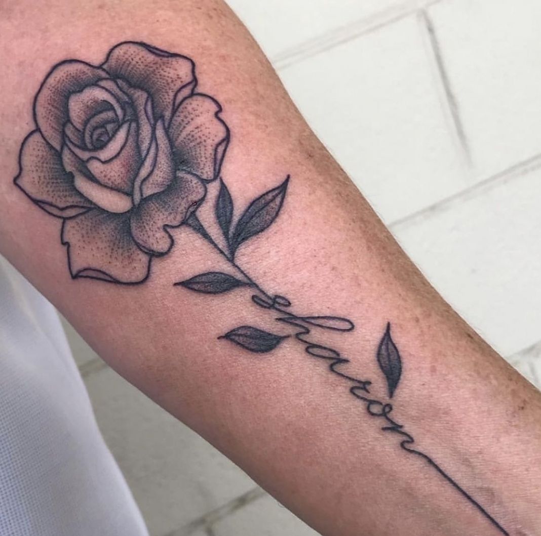 Red Rose Tattoo Designs With Names