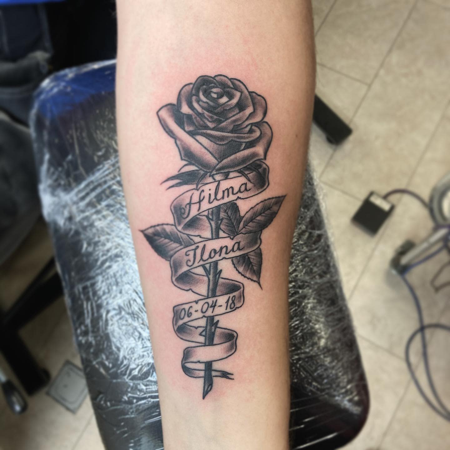 5 Heartbreakingly Beautiful Rip Heart Tattoo Designs