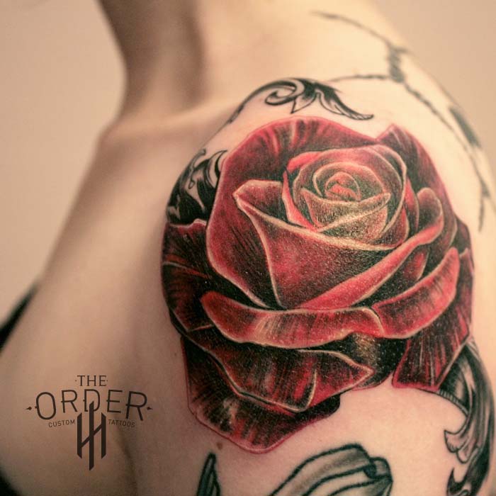 Rose Tattoos For Men On Shoulder