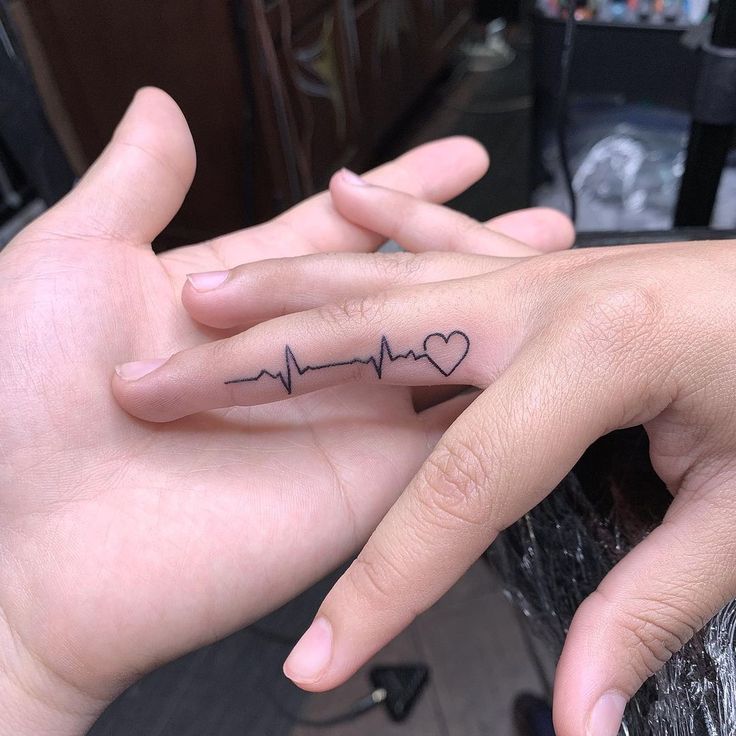 10 Stunning S Tattoo Designs for Your Finger