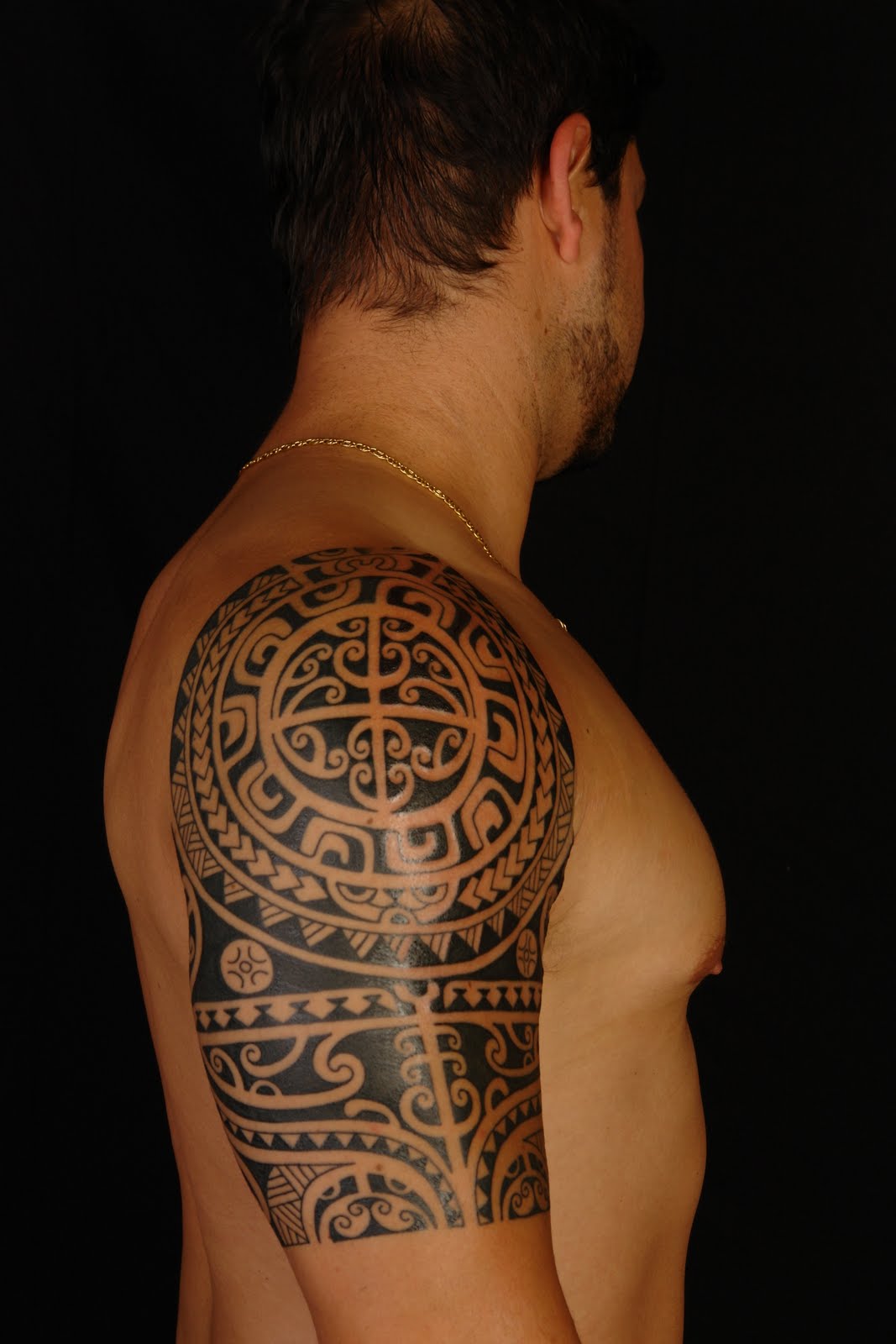 10 Striking Samoan Half Sleeve Tattoo Designs