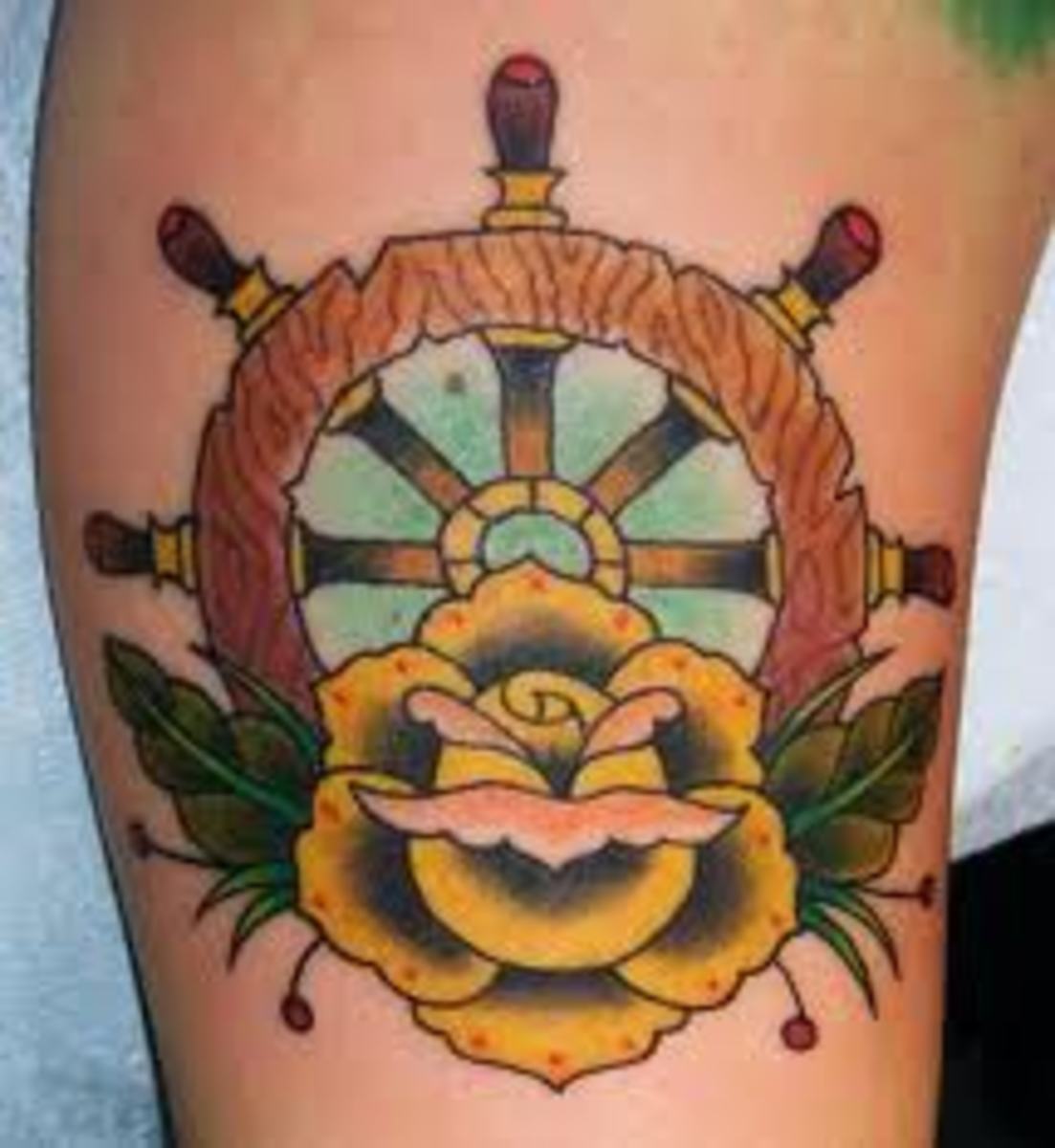 Ship Wheel Tattoos Designs And Meanings Schiff Rad Tattoo Rad Tattoo