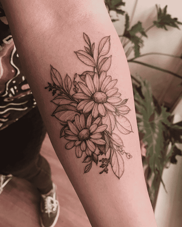 Simple Daisy Tattoo Designs: Timeless Elegance