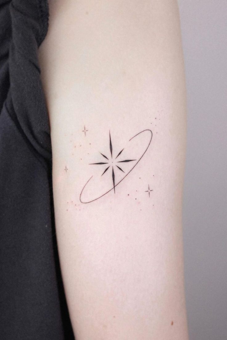 Small Star Tattoo Designs: Simple and Chic Ideas