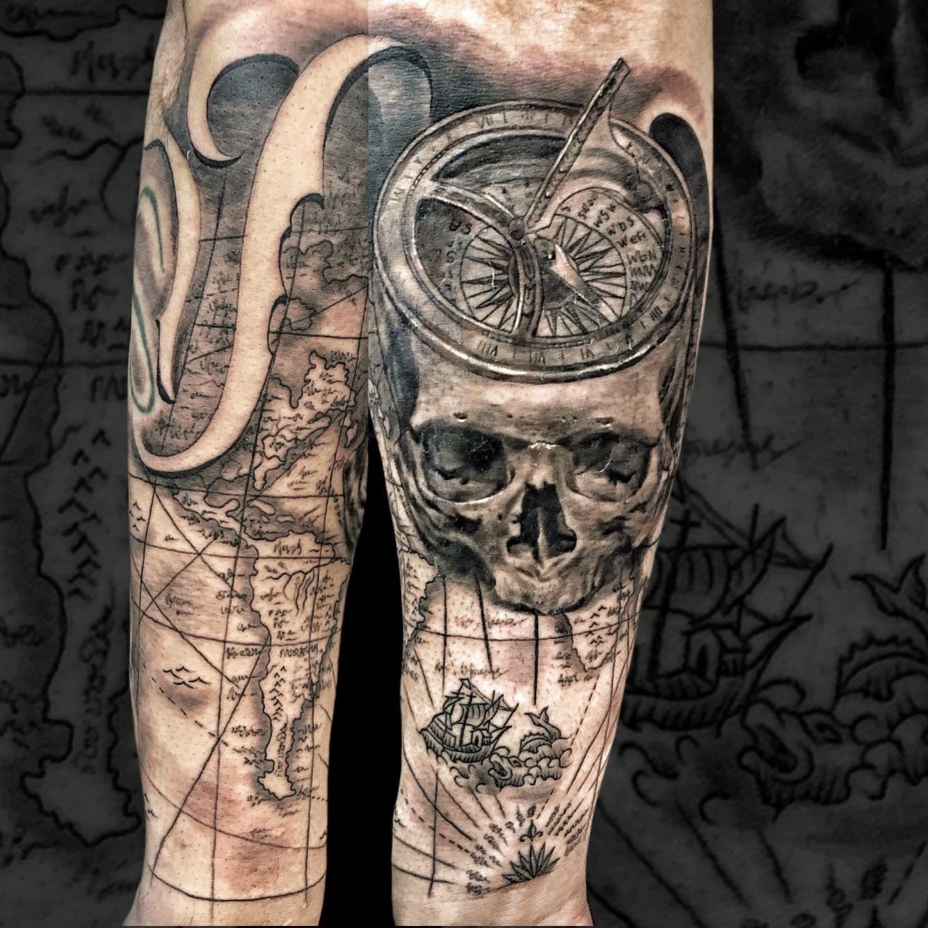 5 Stunning Skull and Compass Tattoo Designs