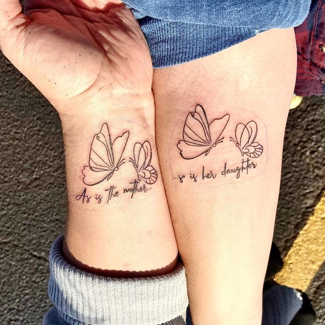 25 Adorable Small Mother-Daughter Tattoo Designs