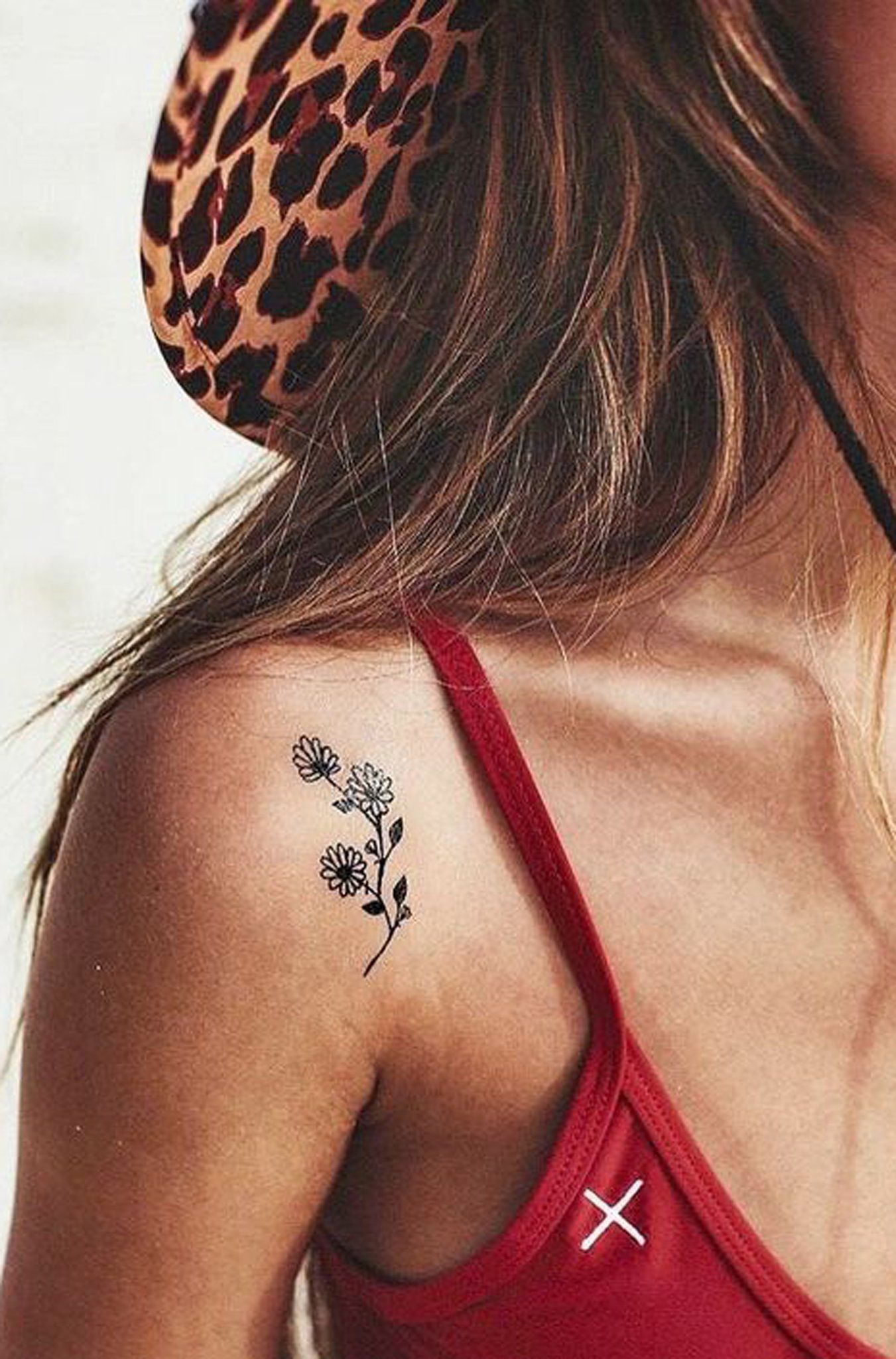 10 Petite Shoulder Tattoos You'll Love