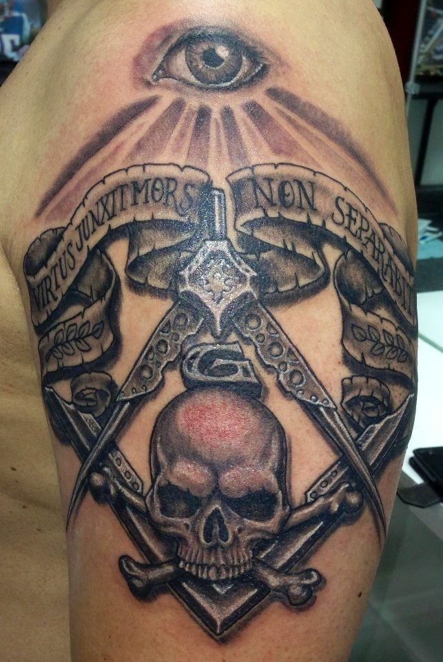 Freemason Tattoo Ideas: Square and Compass Designs