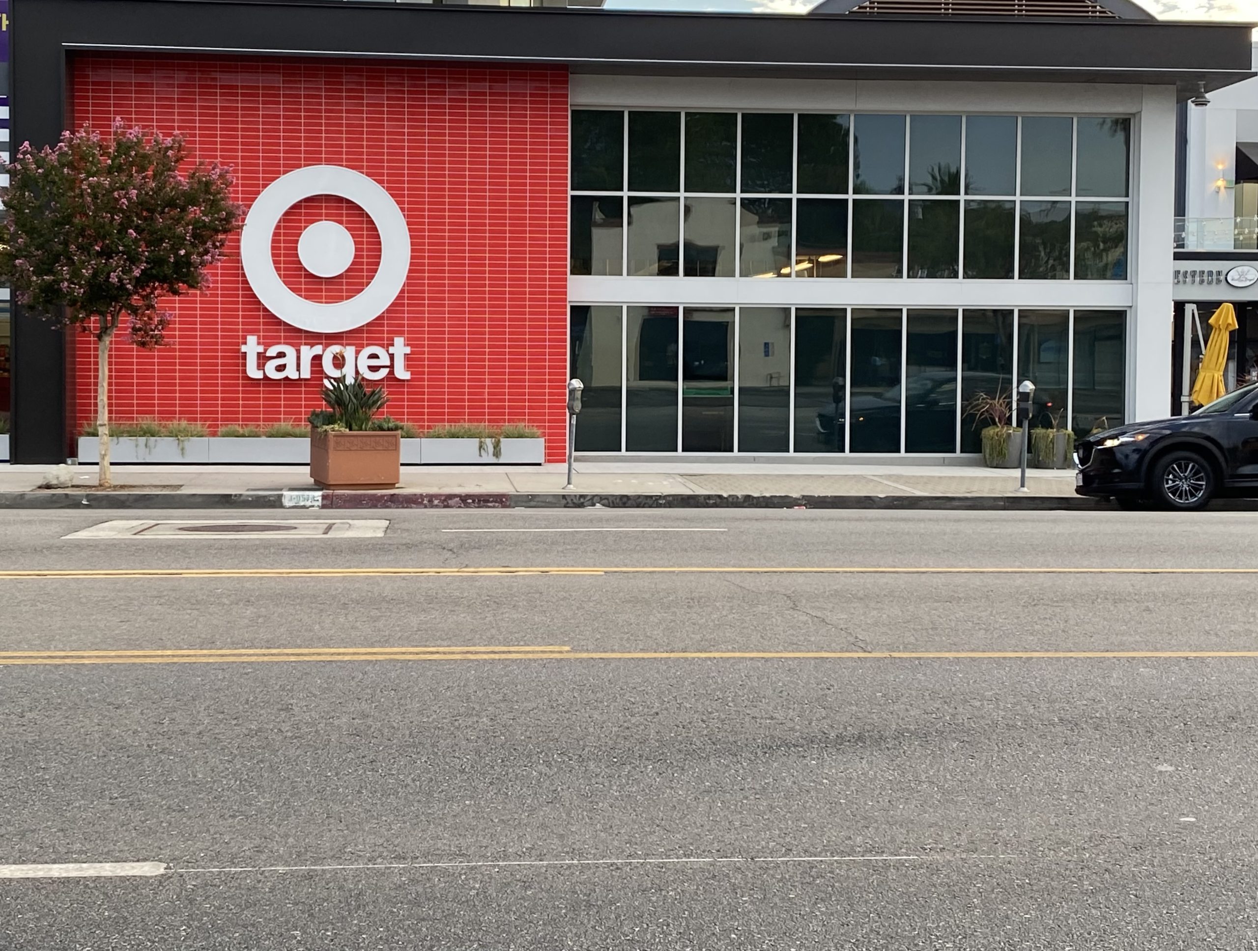 Target Opens Two New Los Angeles Small Format Stores Aug 15 What Now