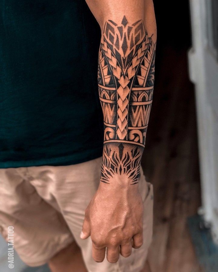 Discover Unique Tattoo Artist Designs Here