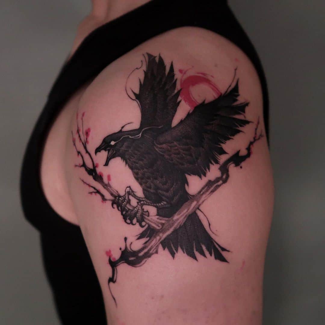 10 Stunning Raven Tattoo Designs You'll Love