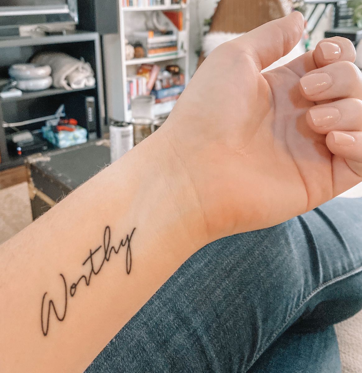 10 Enchanting Tattoo Designs to Circle Your Words