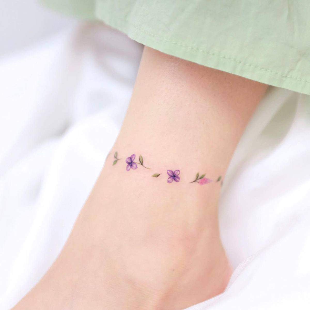 Tattoo Foot Ideas Foottattoos Foot Tattoos Sun Tattoo Foot Tattoo