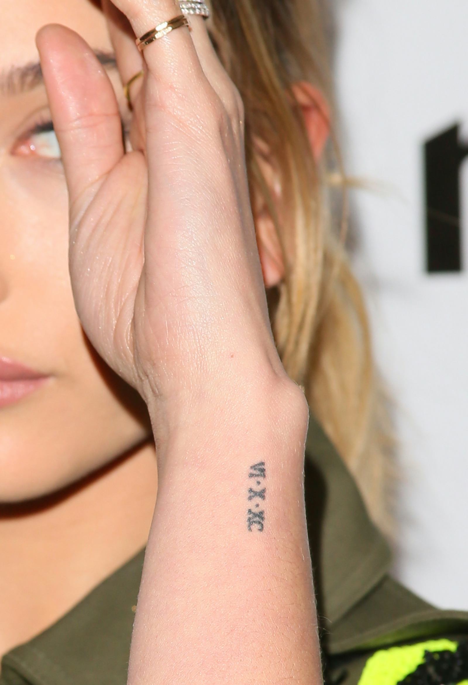 These Minimalist Tattoos Are Pretty Enough To Make Anyone Want To Get Inked