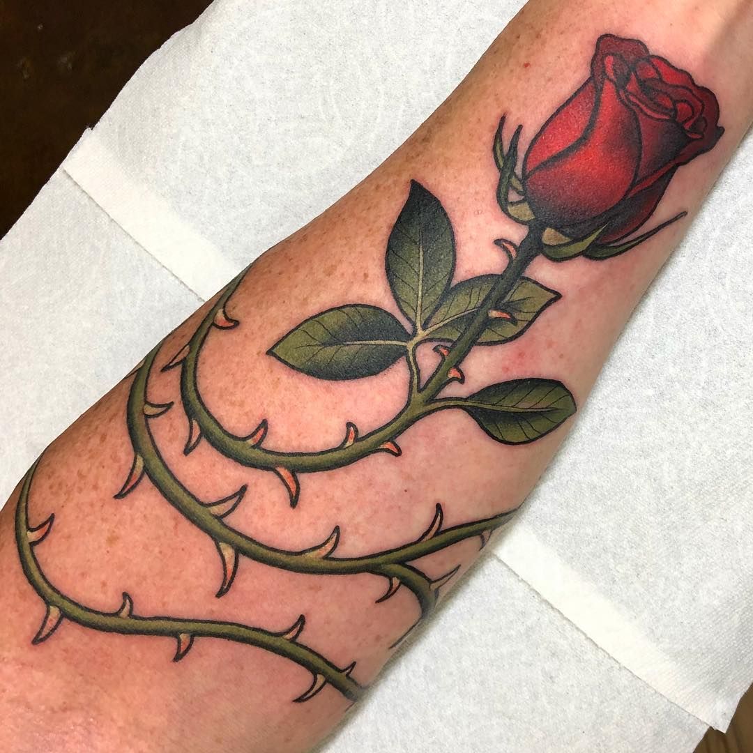 Thorned Rose And Chain Tattoo Chain Tattoo Thorn Tattoo Rose Tattoos For Men Tattooideas