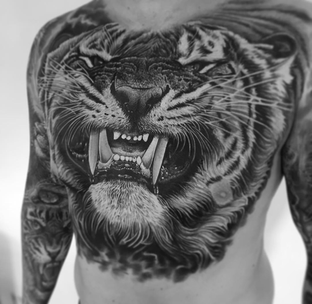 5 Stunning Tiger Tattoo Chest Designs for Inspiration