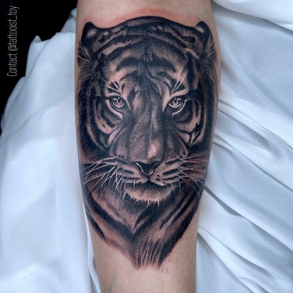 5 Stunning Tiger Tattoo Designs from Pinterest