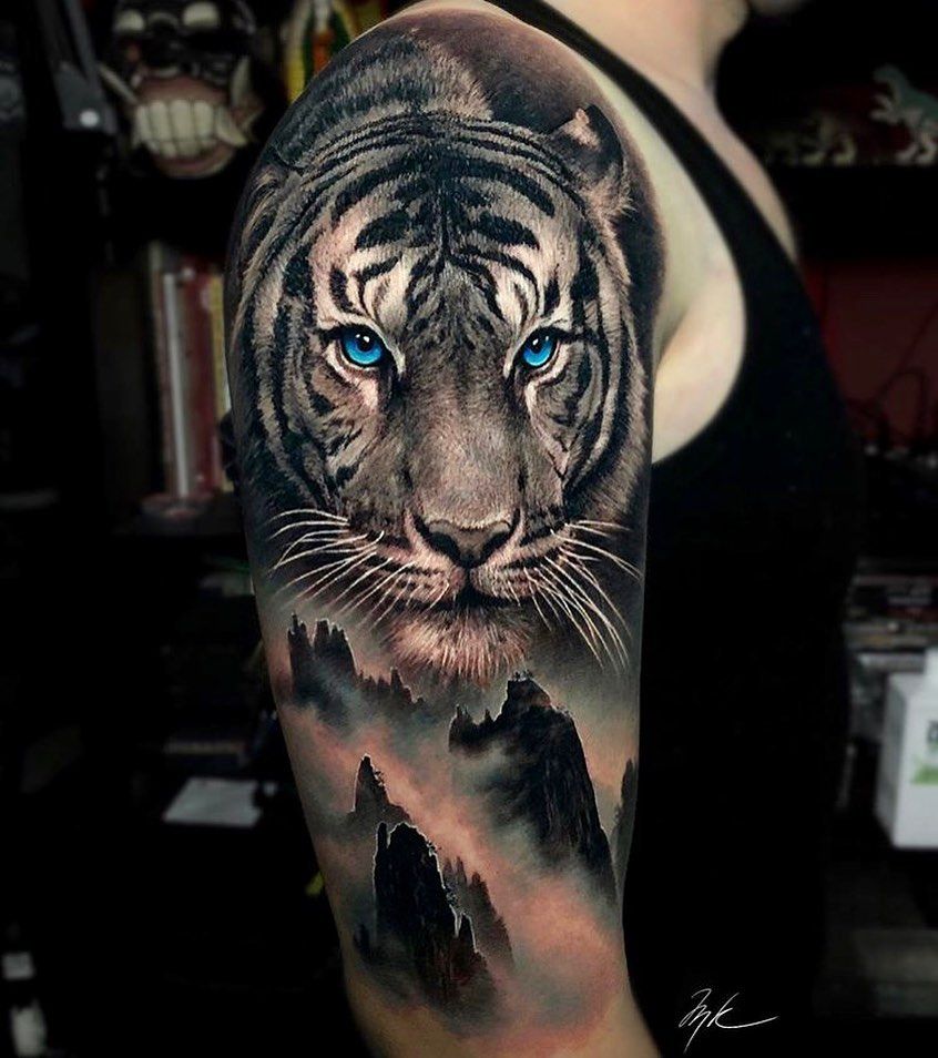 5 Stunning Black and White Tiger Tattoo Designs