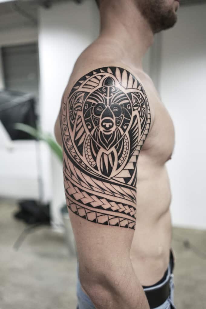 Top 66 Polynesian Shoulder Tattoos For Men Best In Coedo Com Vn