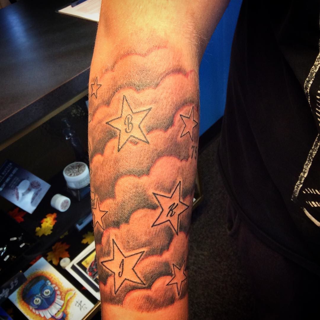 Top More Than 57 Clouds And Stars Tattoo Latest In Cdgdbentre